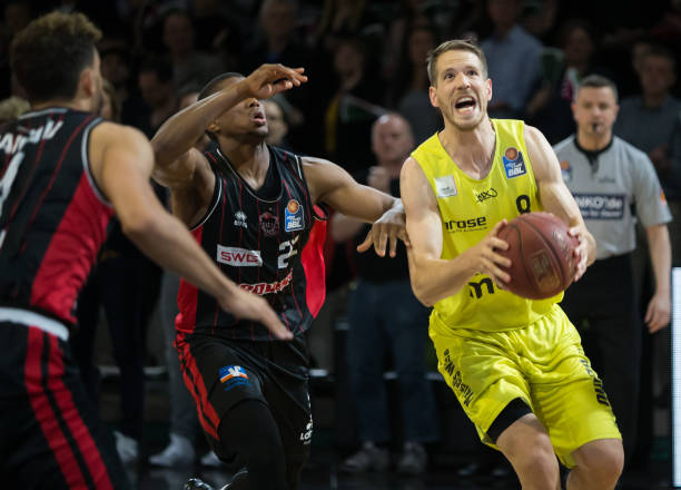 本文将分析 本文将分析