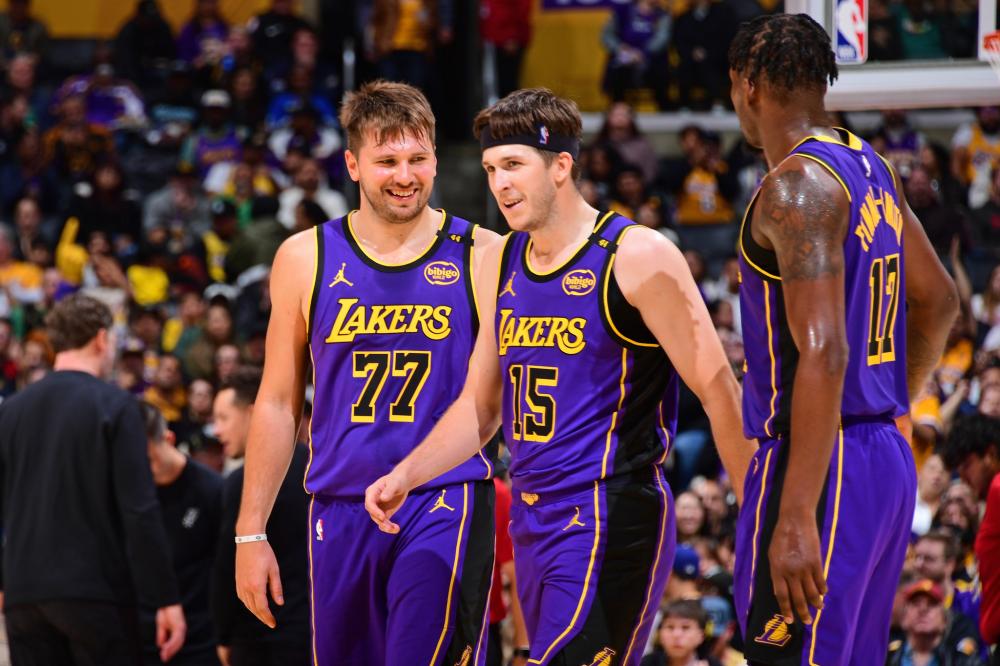 经验丰富的 经验丰富的