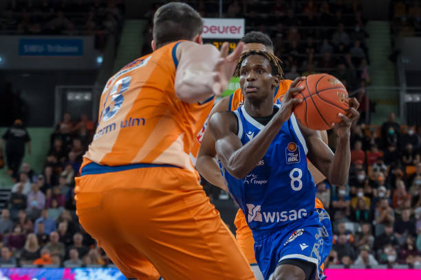 未能打出足 未能打出足