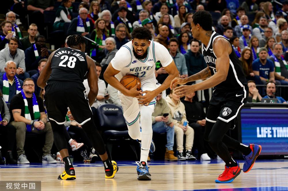 风雪交加常 风雪交加常